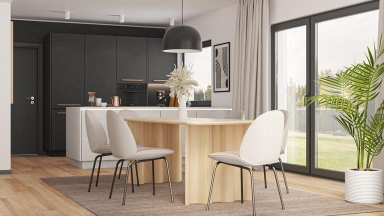 Helles Raumdesign mit warmen Naturtönen