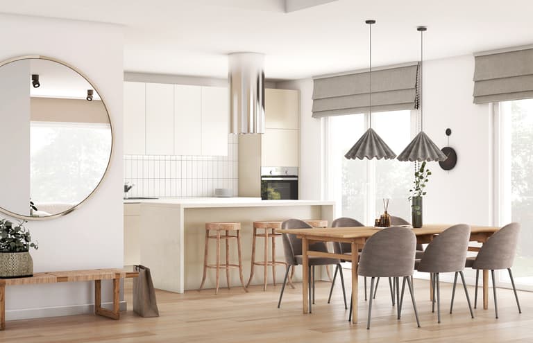 Helles Raumdesign mit warmen Naturtönen